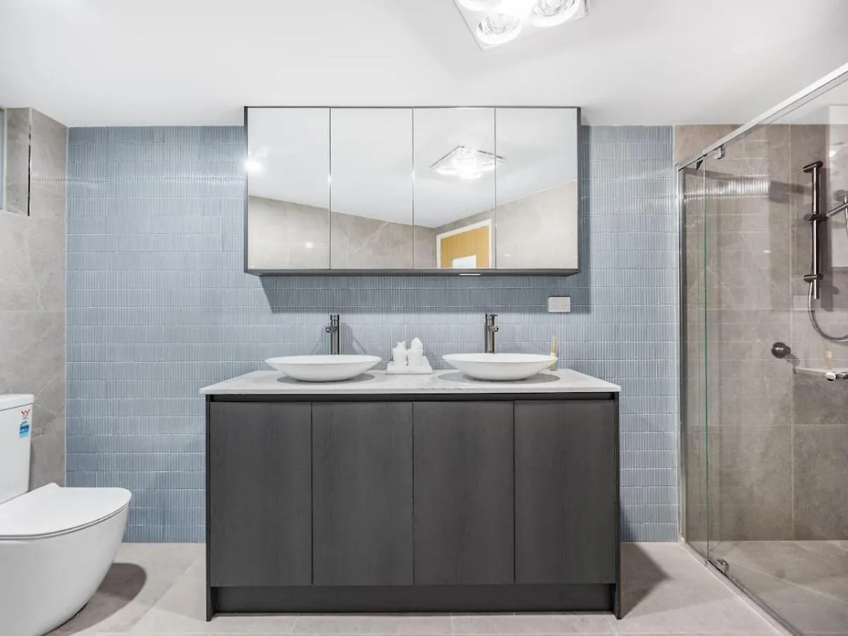 Luxury 4Br Cozy Home Pool, Gym, Sauna, Wparking At Cbd ブリスベン 0*,  オーストラリア